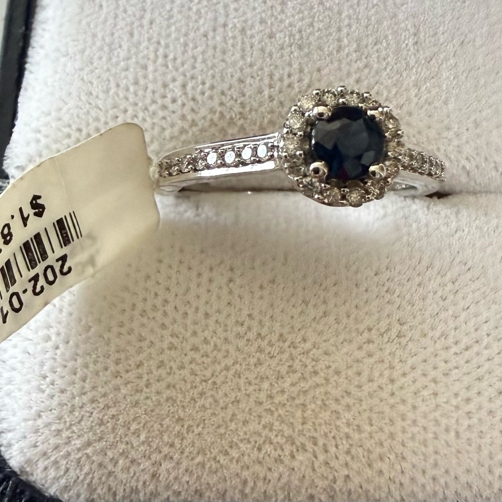 NWT  14K 14KT White Gold & Sapphire Ring  Size 6.5 Tagged $1875